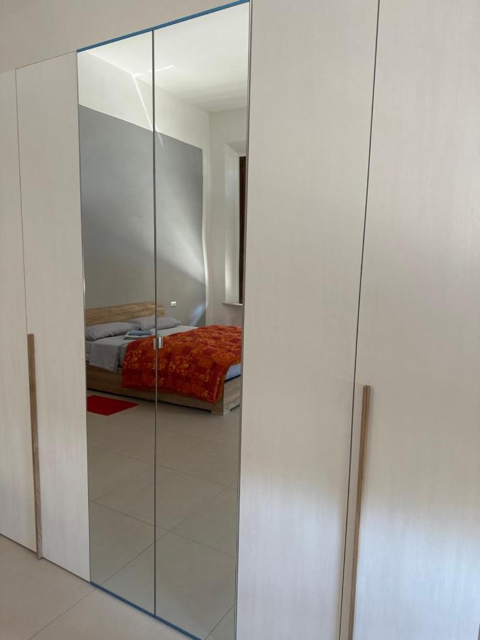 Grande Stanza Matrimoniale In Palazzo Signorile Apartamento Mirandola Exterior foto